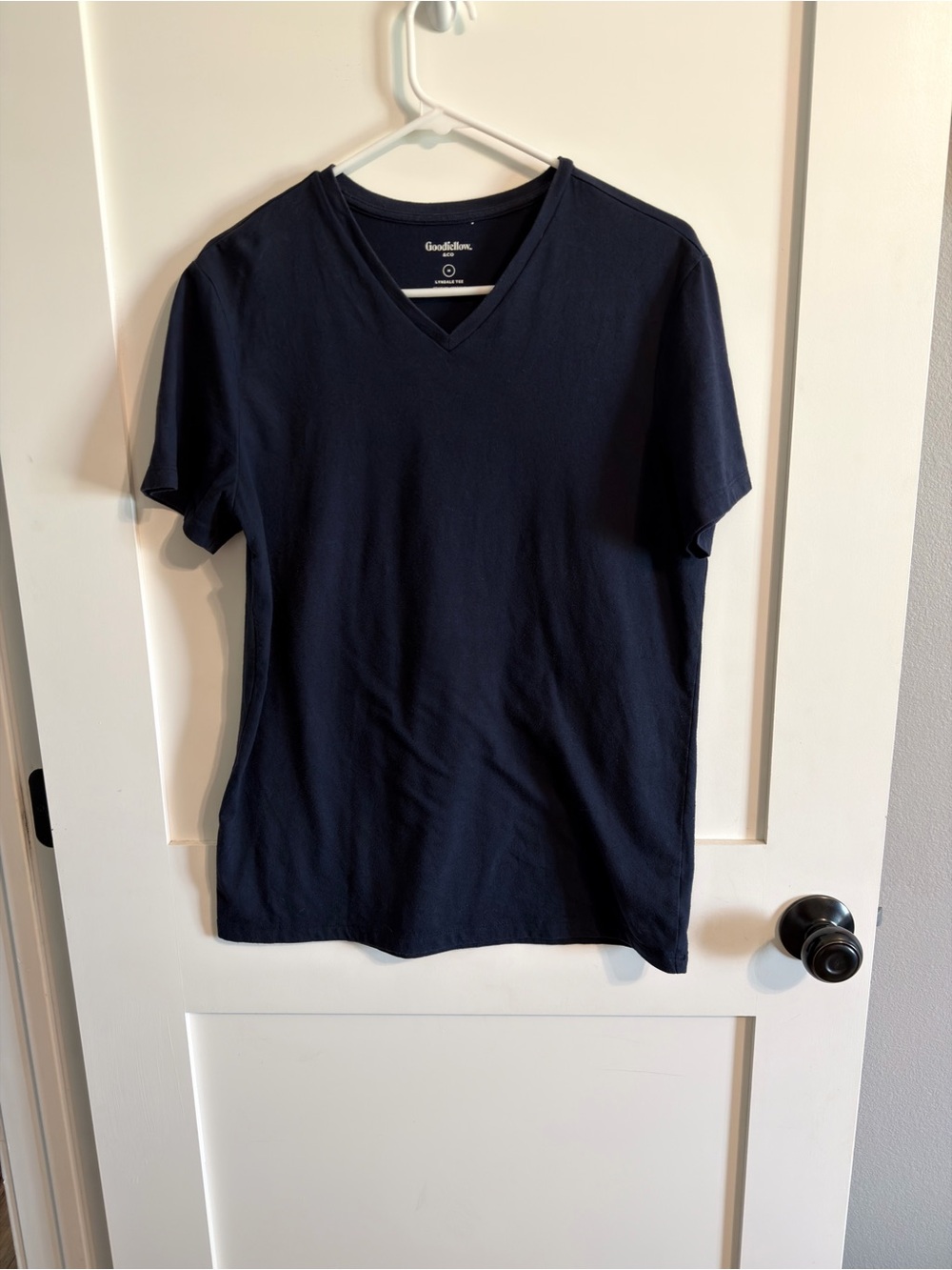 Goodfellow & Co Navy V-Neck Short Sleeve Tee